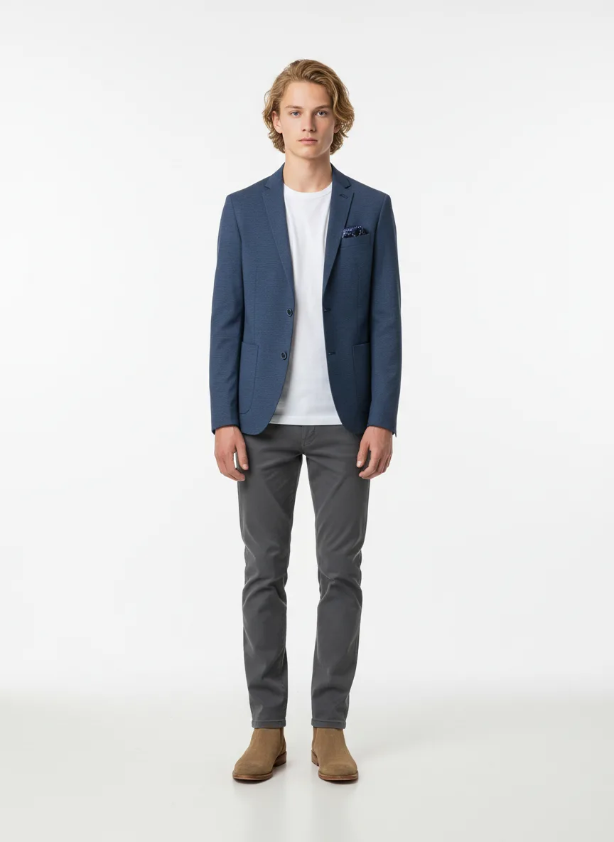 Outfit Idea for 18 year old Boy, Thin body-type, Light skin, Blonde hair