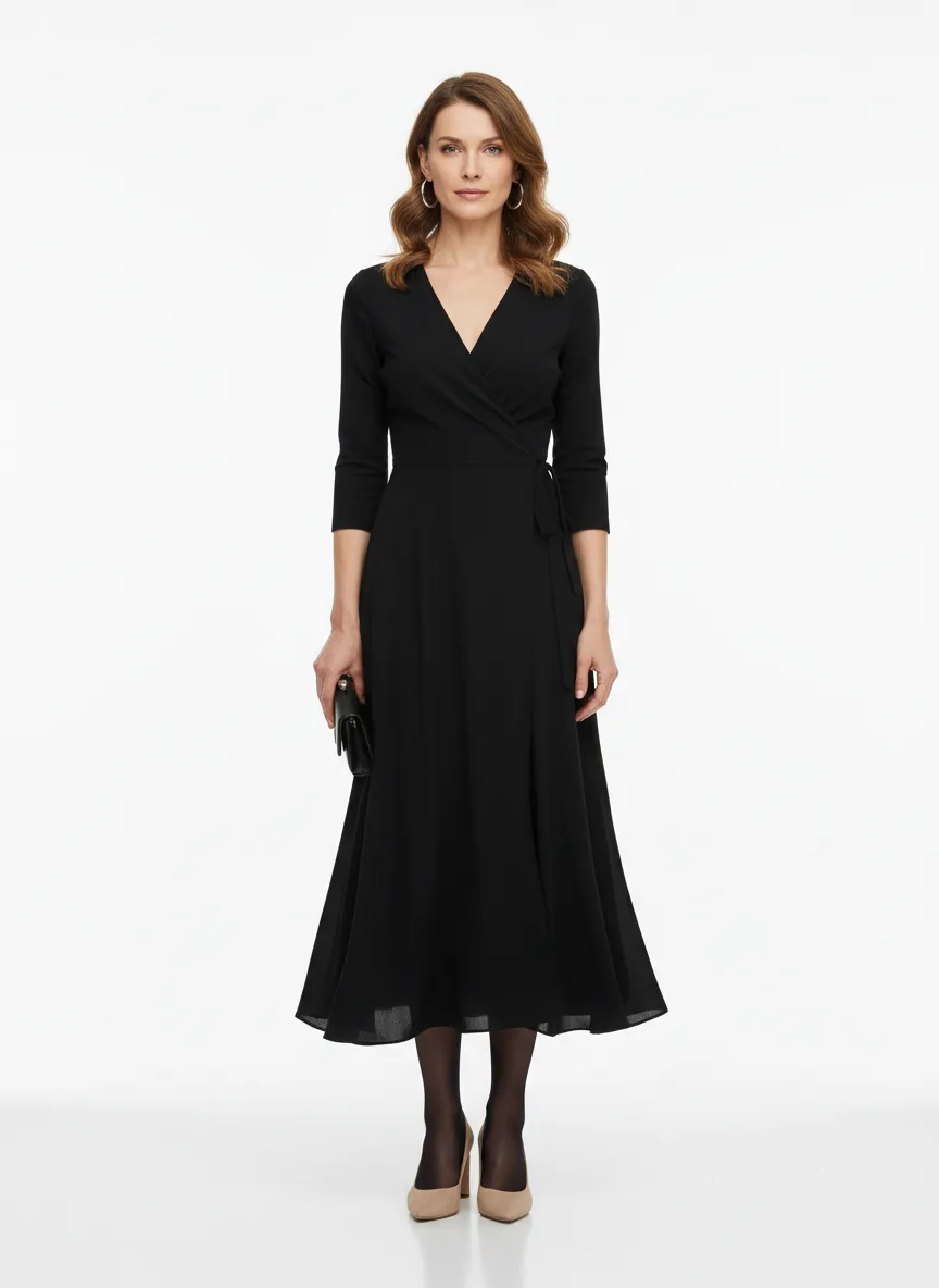 Nightclub Outfit Idea: Woman black wrap dress