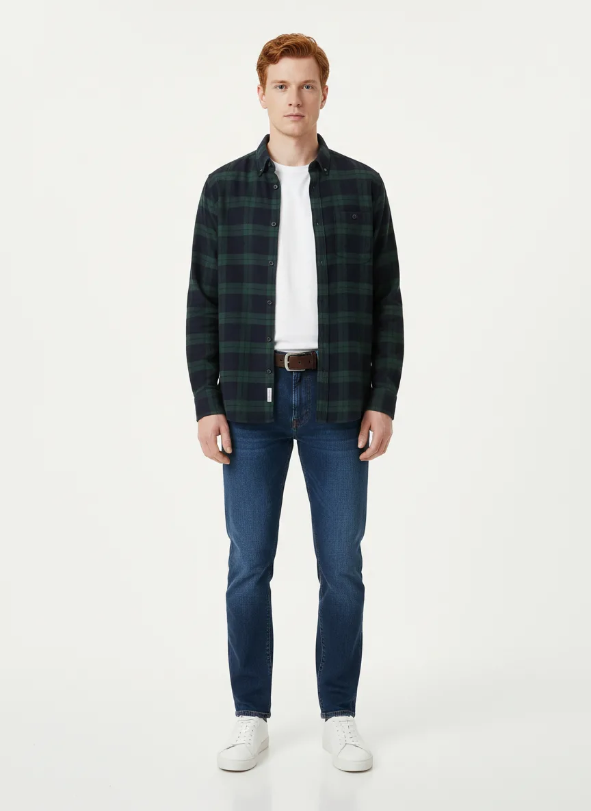 Casual Outfit Idea: Man t-shirt branca de algodão